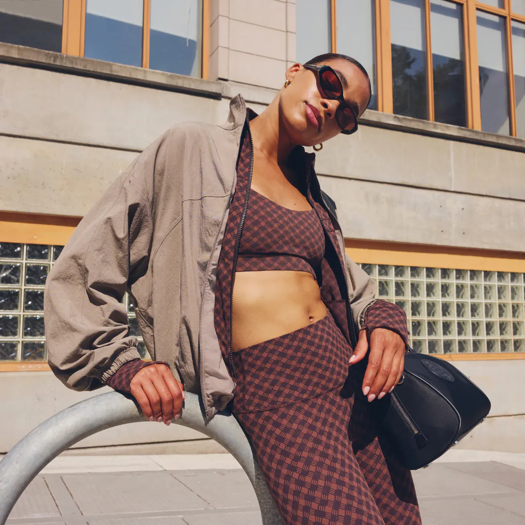 Lululemon - COMING SOON 