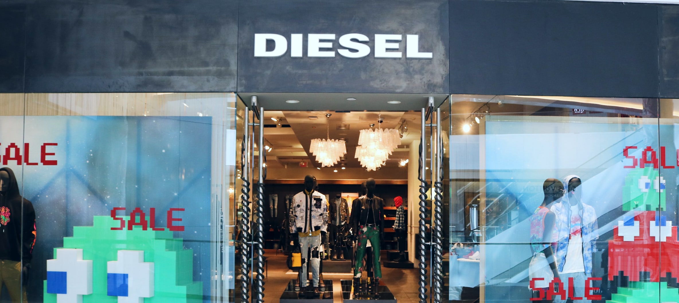 handelaar voorzichtig lezer Diesel | Los Angeles | Beverly Center