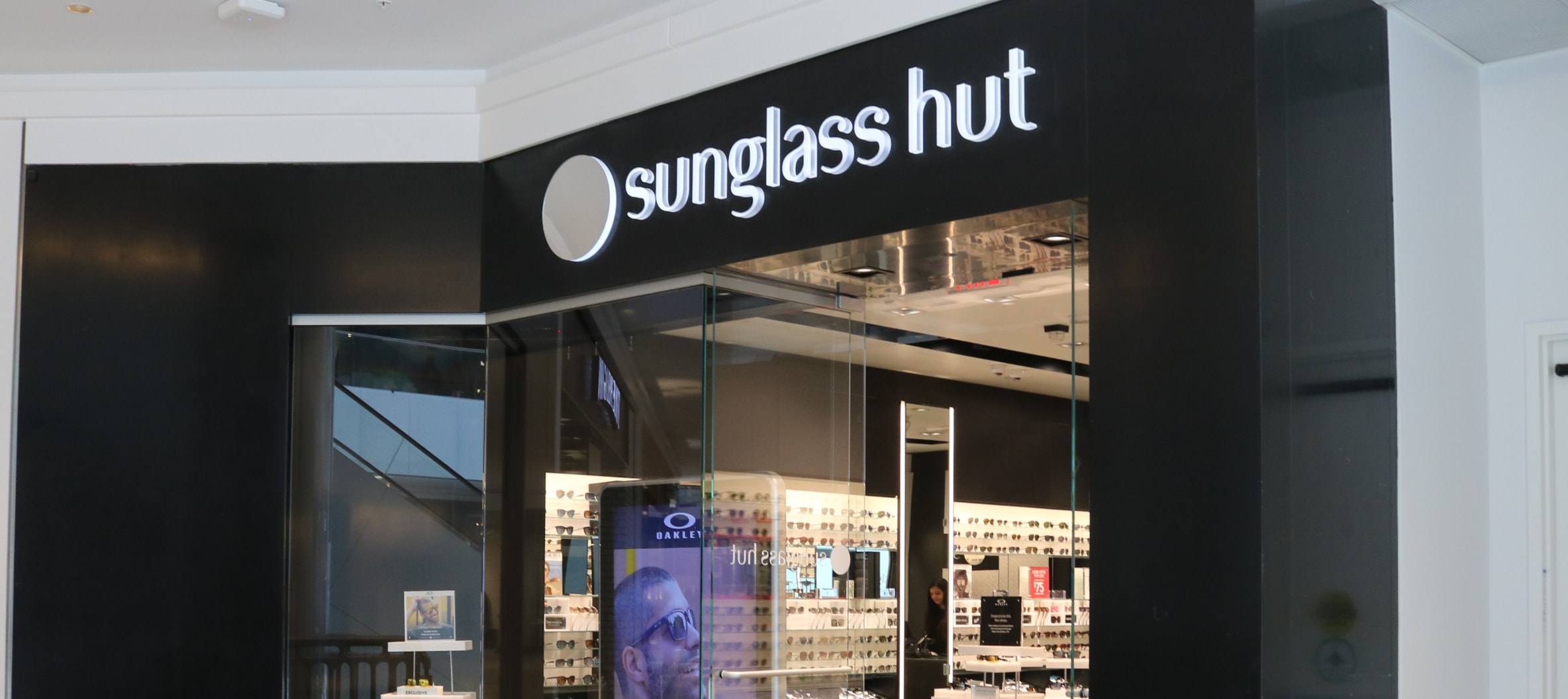 Sunglass Hut Auburn Hills Great Lakes Crossing Outlets