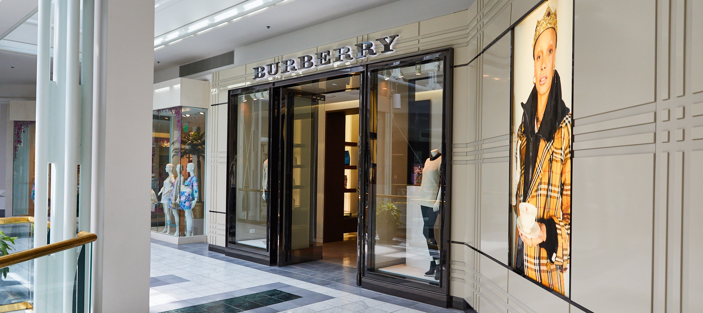 Burberry | Nashville | The Mall at Green Hills