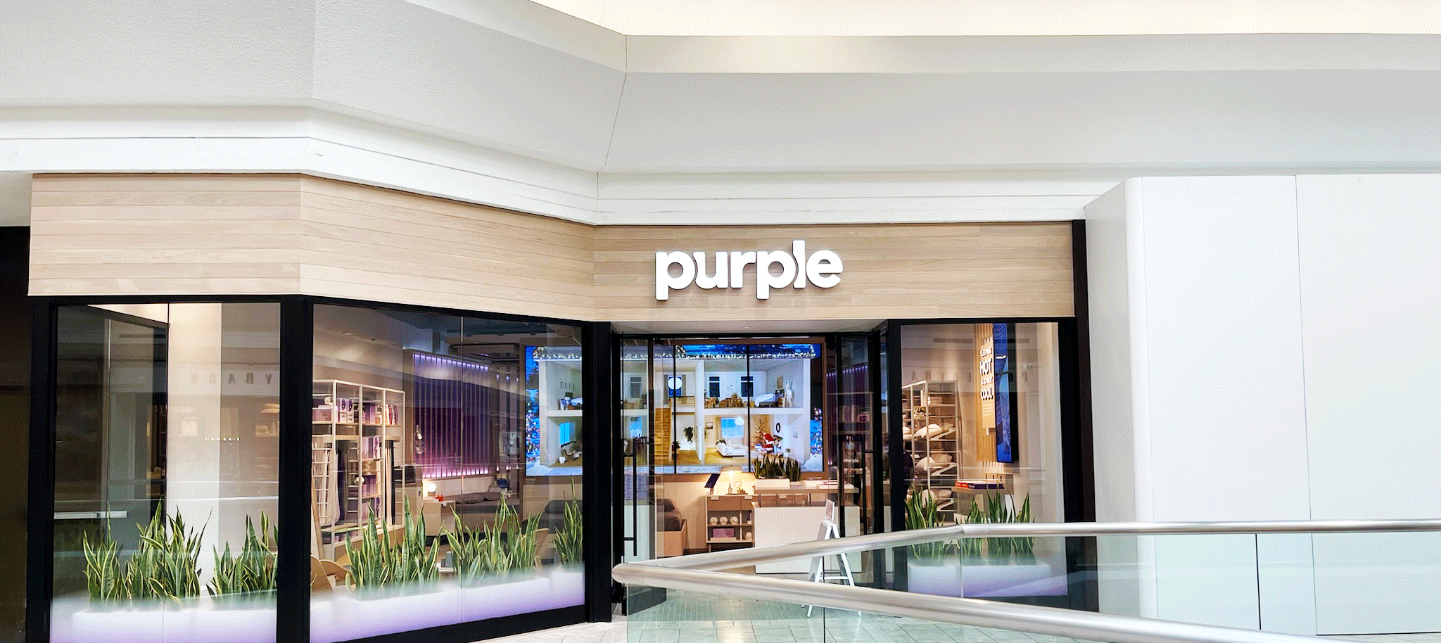 Are Dogs Allowed In The Short Hills Mall