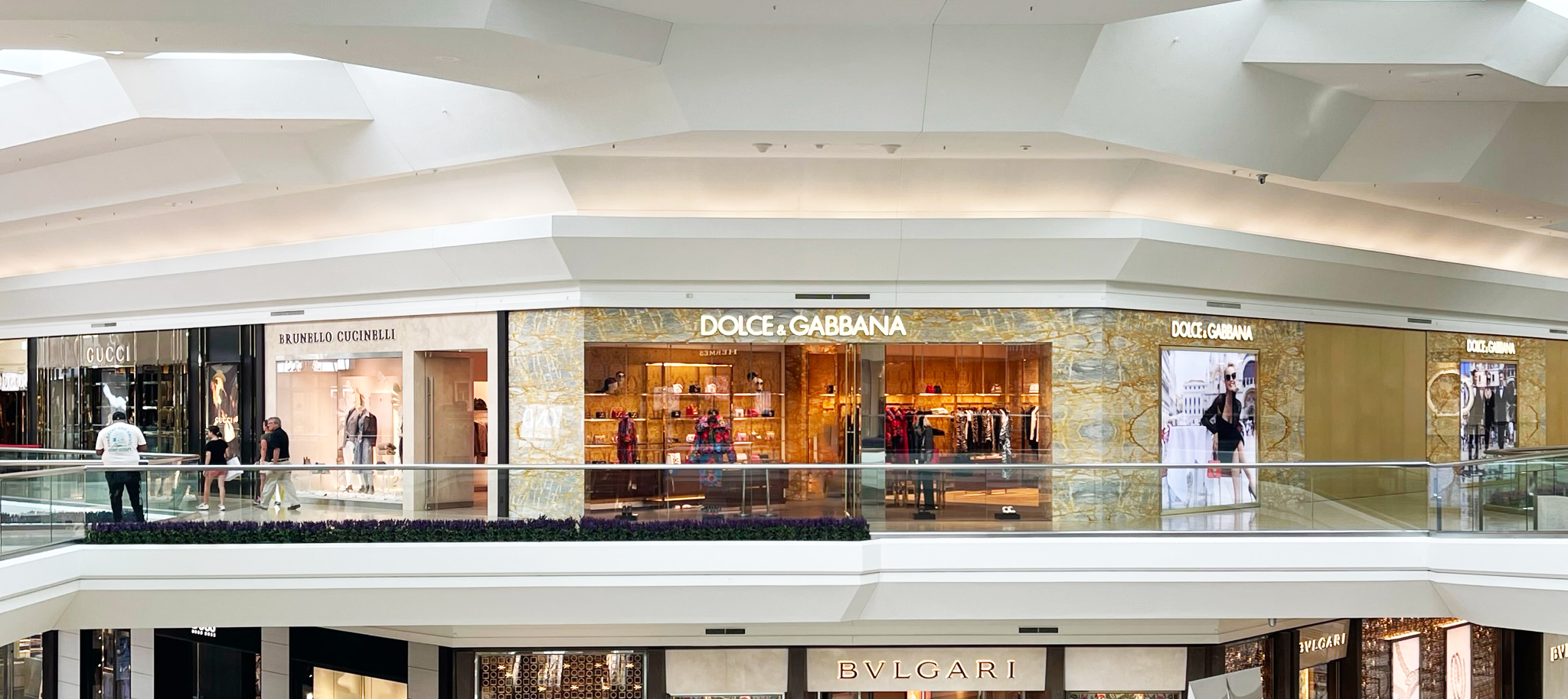 Dolce & Gabbana | Short Hills | The Mall at Short Hills
