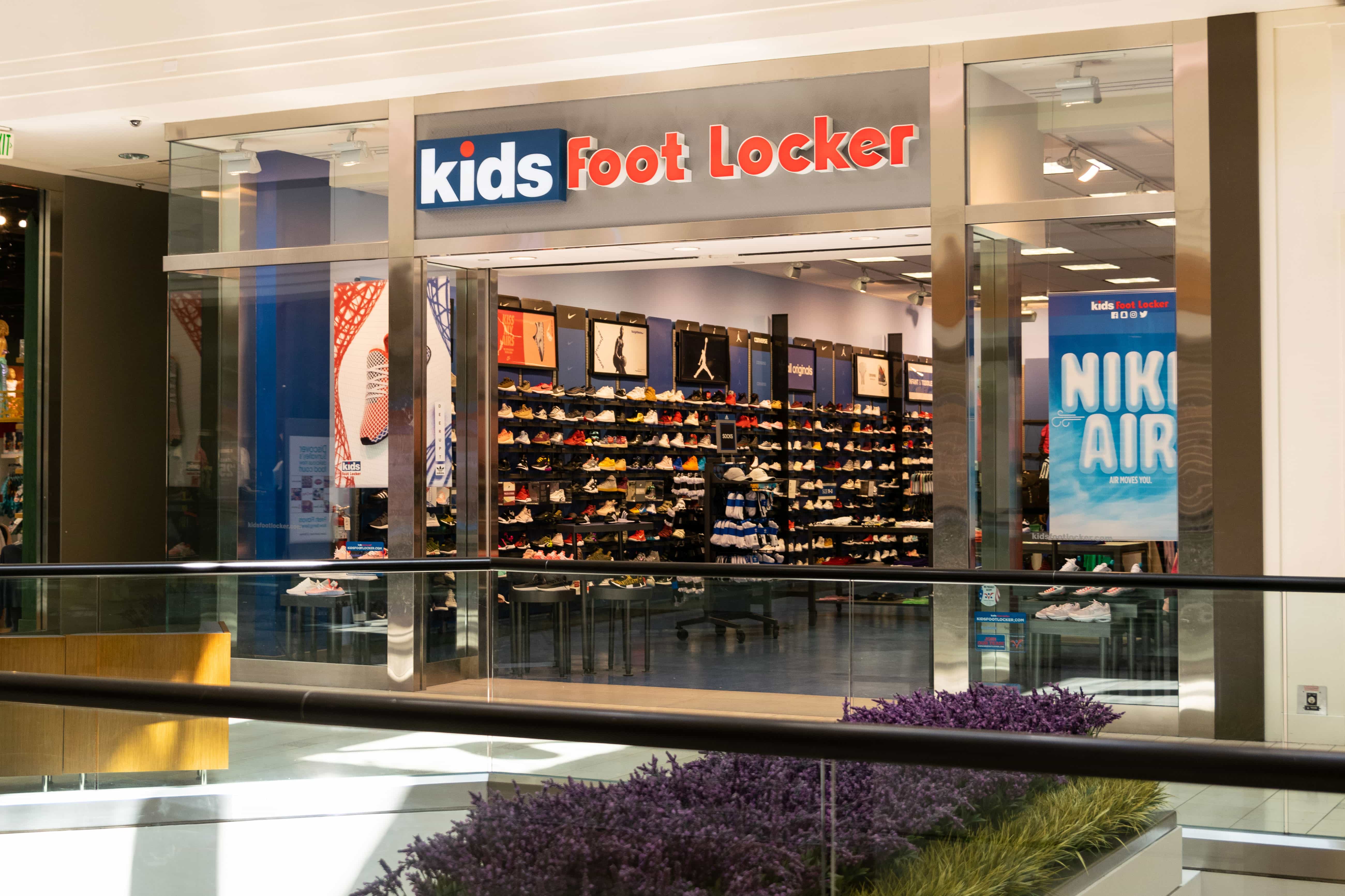 Kids Foot Locker Concord Sunvalley Shopping Center