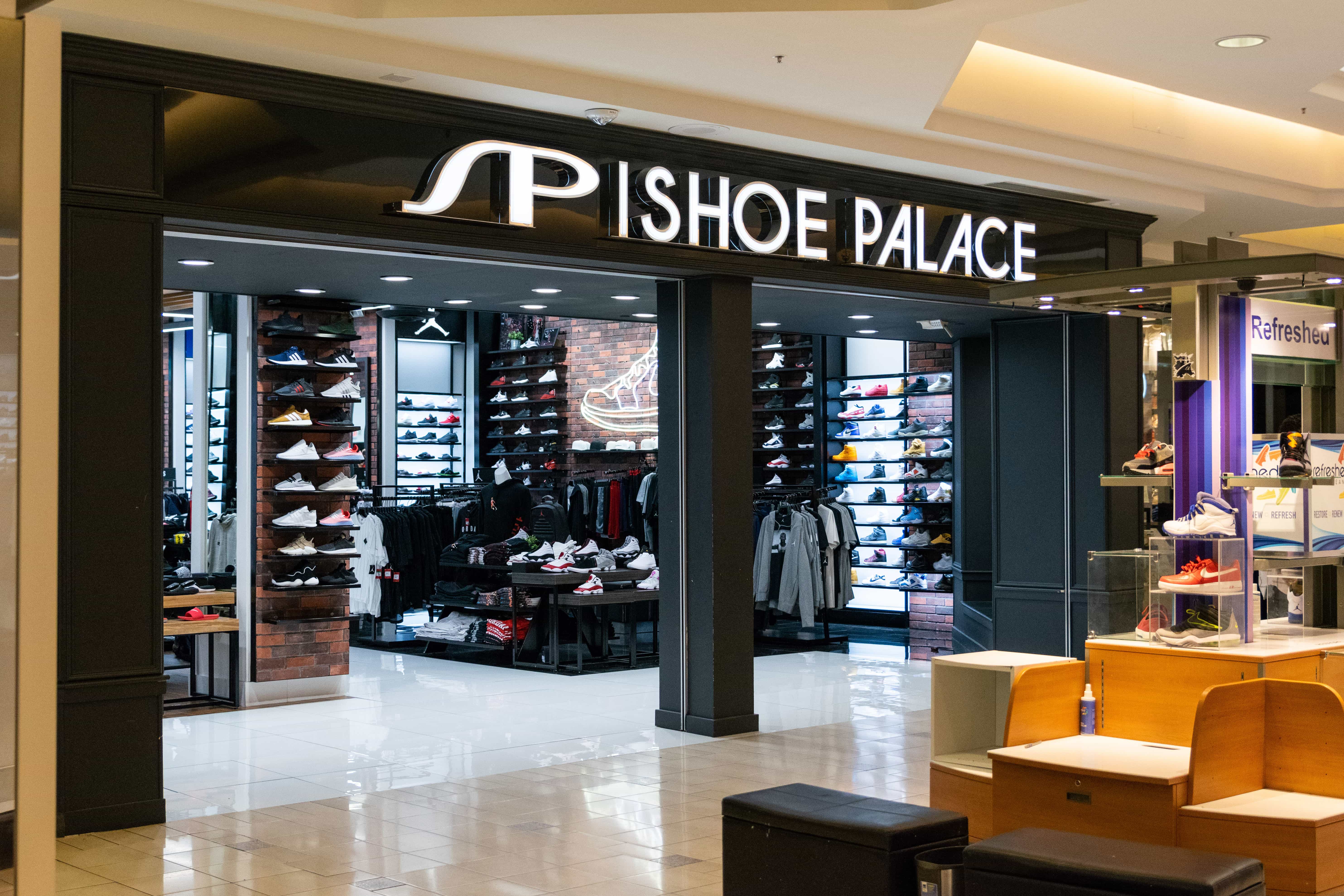 shoe palace discount store