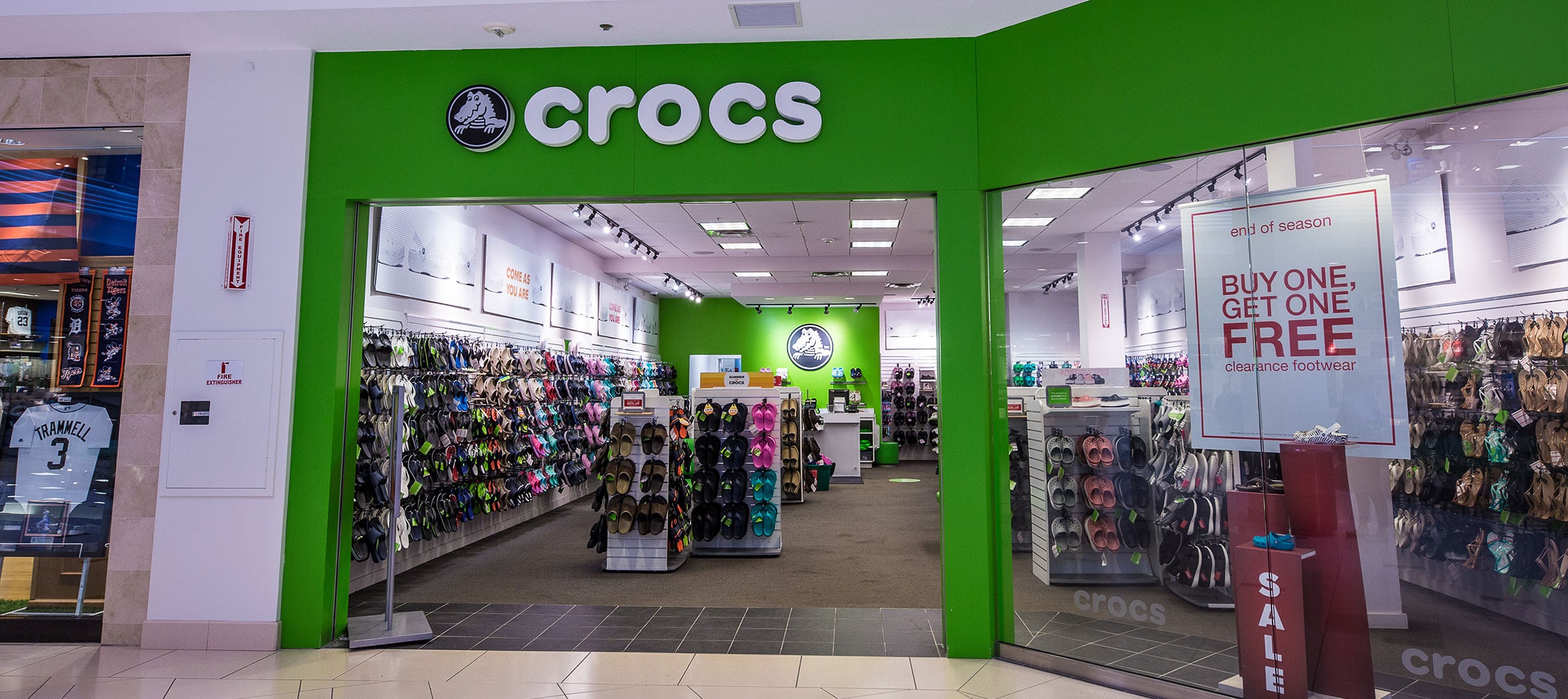 nearby crocs showroom