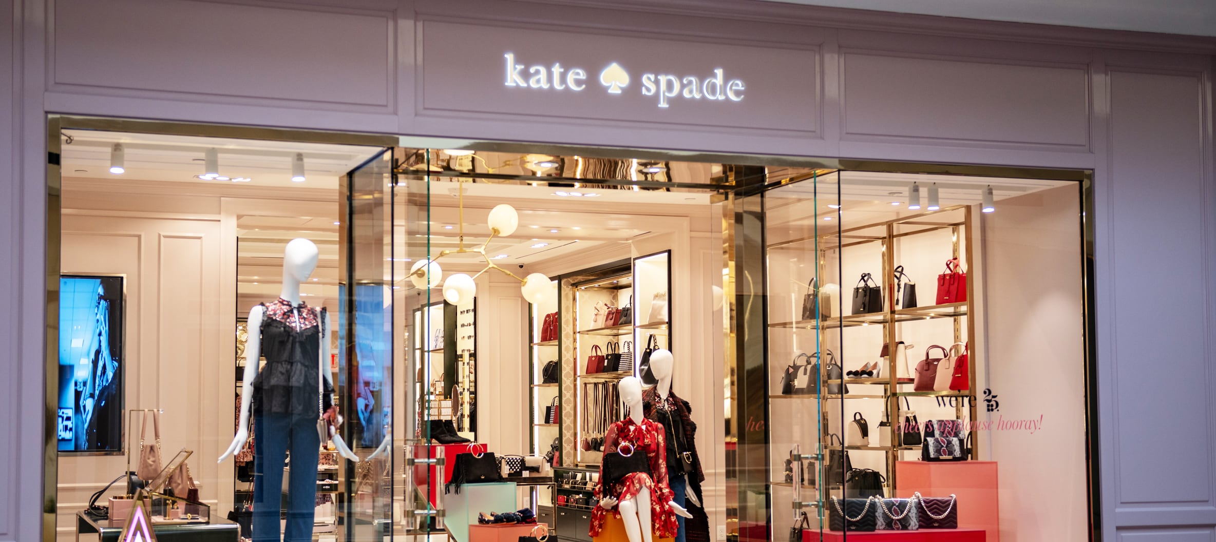 kate spade new york W. Hartford Westfarms