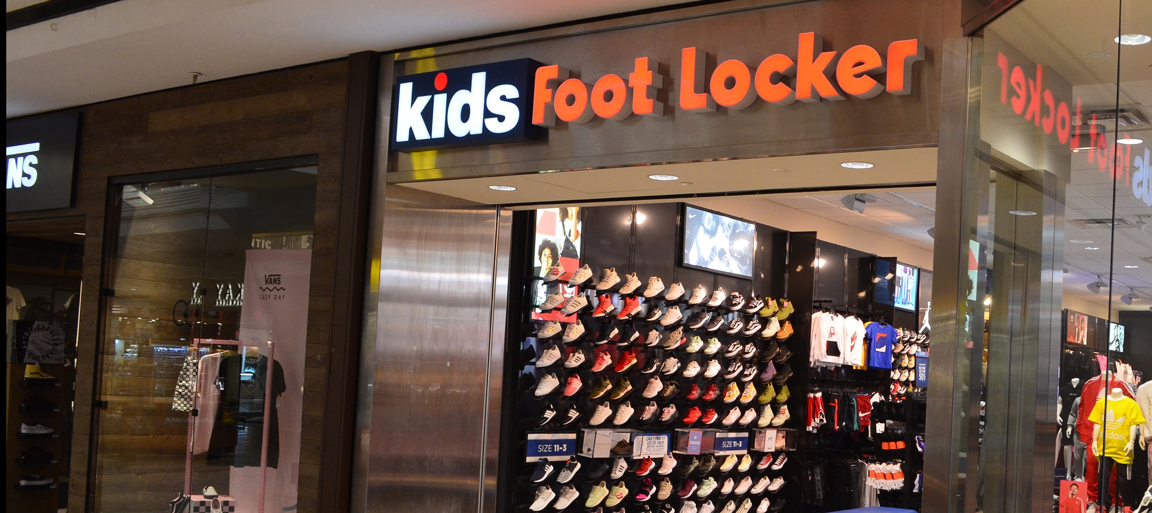 kids footlocker new balance