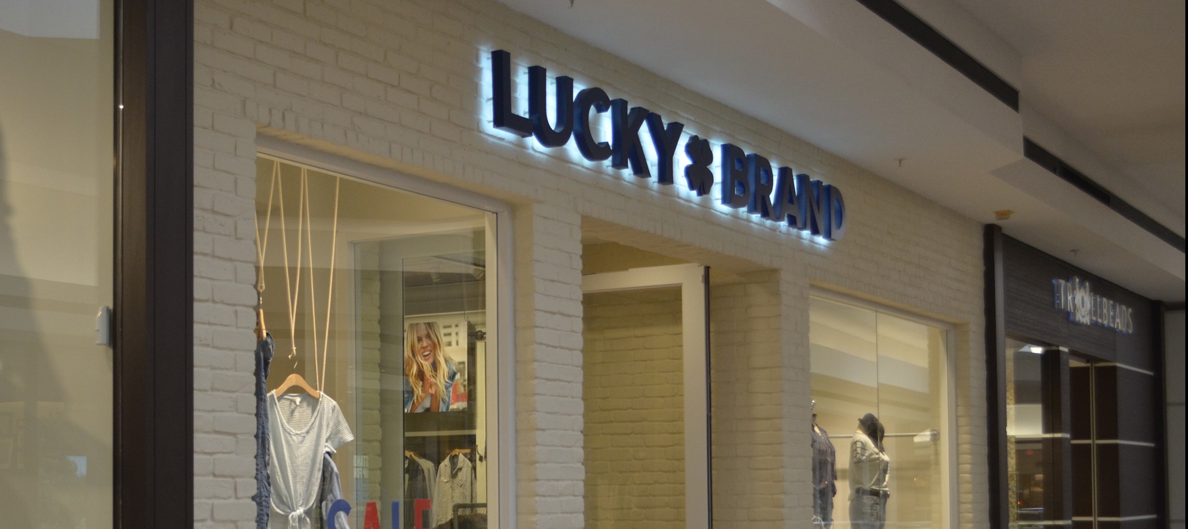lucky brand store near me