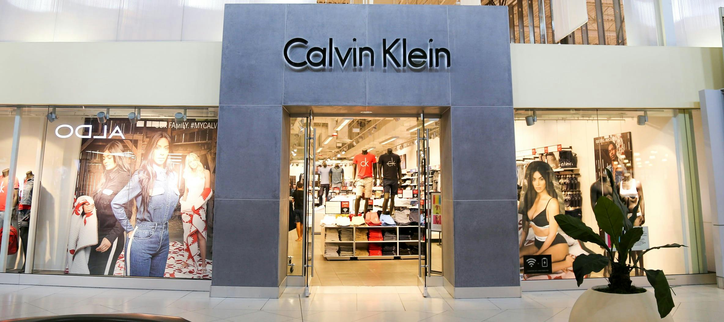 Descubrir 51+ imagen dolphin mall calvin klein