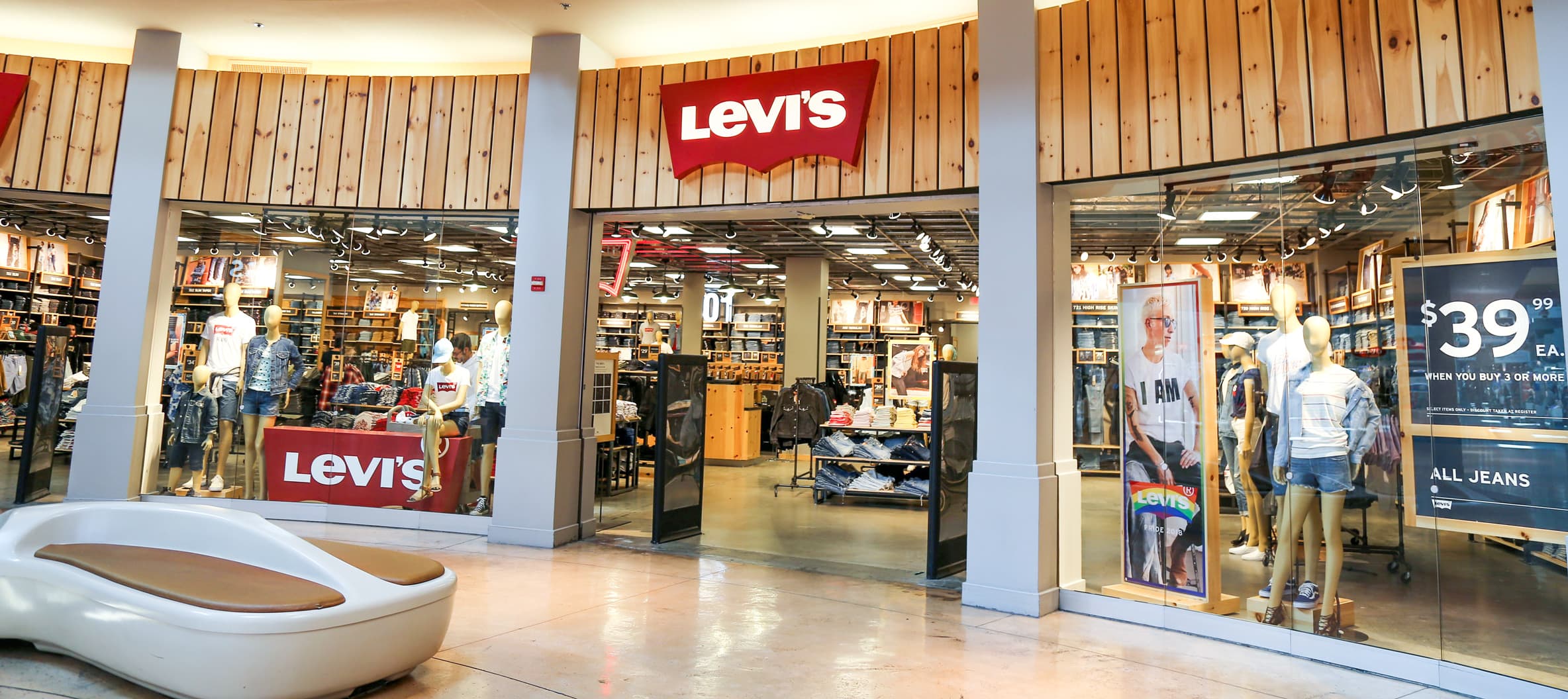 levi's store roosevelt field mall