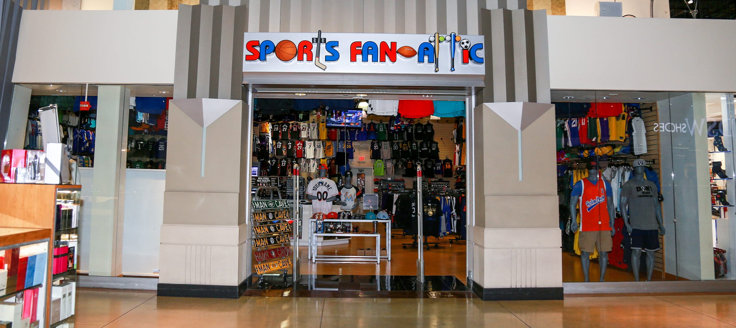 Sports Fan-Attic | Miami | Dolphin Mall