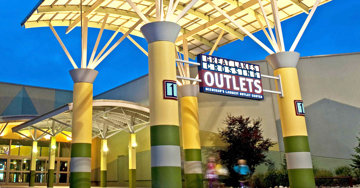 Great Lakes Crossing Outlets | Michigan 