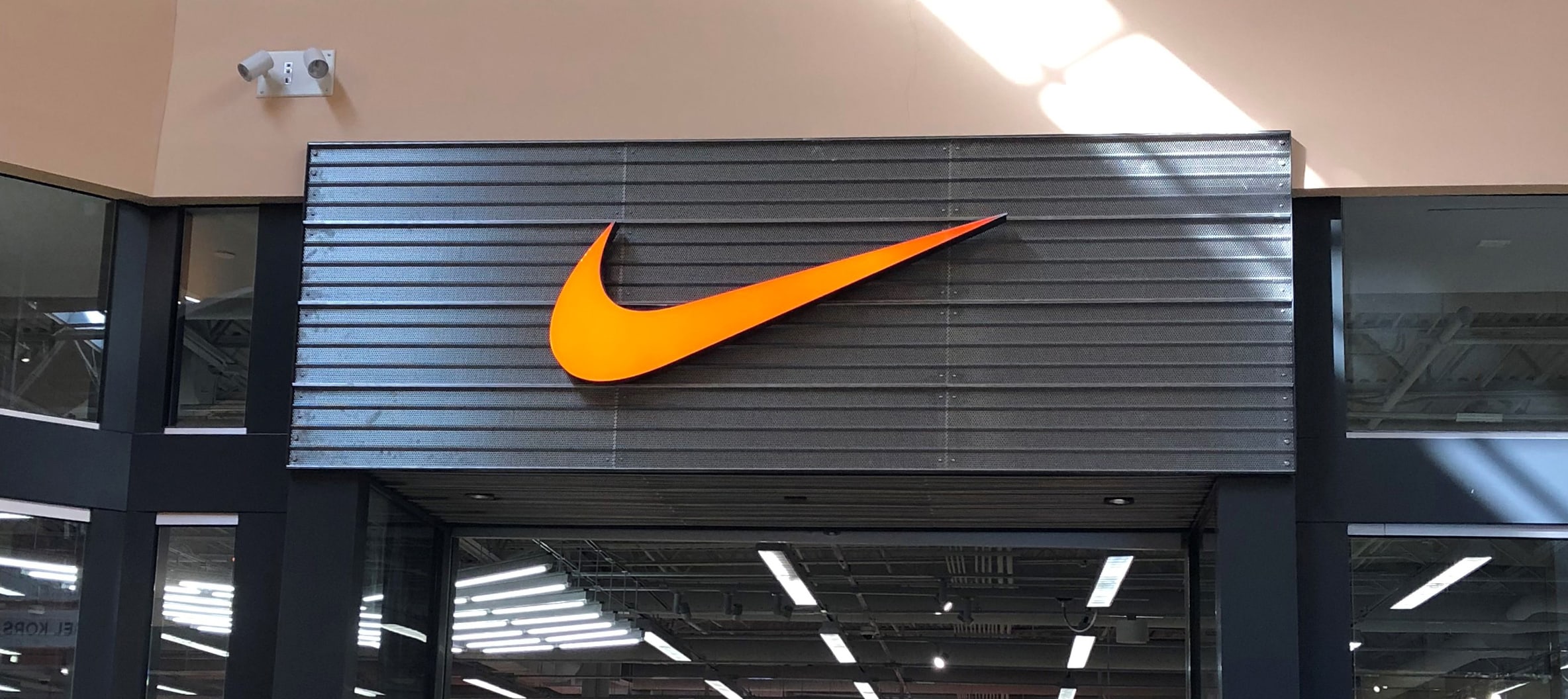 nearest nike clearance store