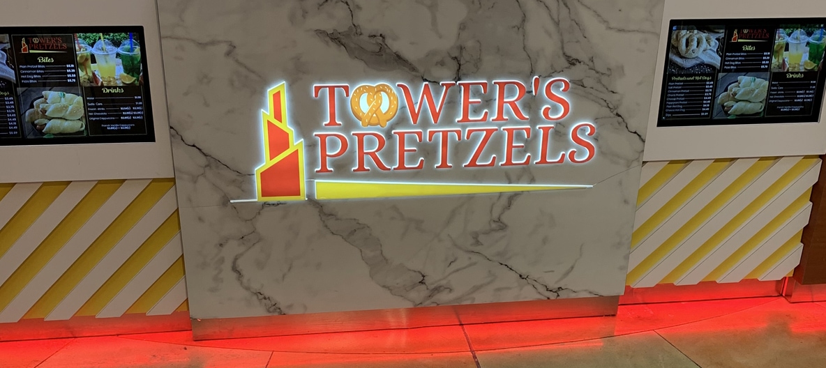 Tower #39 s Pretzels Auburn Hills Great Lakes Crossing Outlets