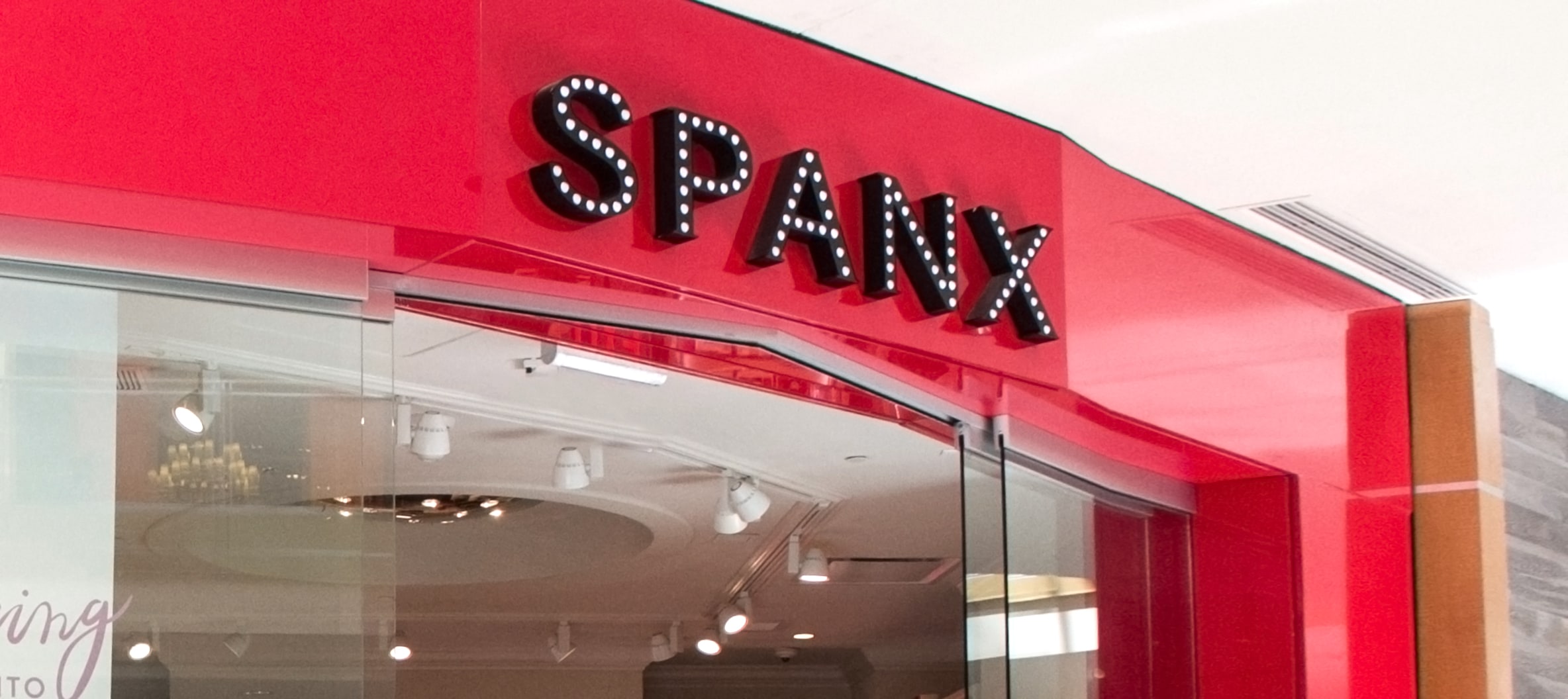 SPANX Tampa International Plaza and Bay Street