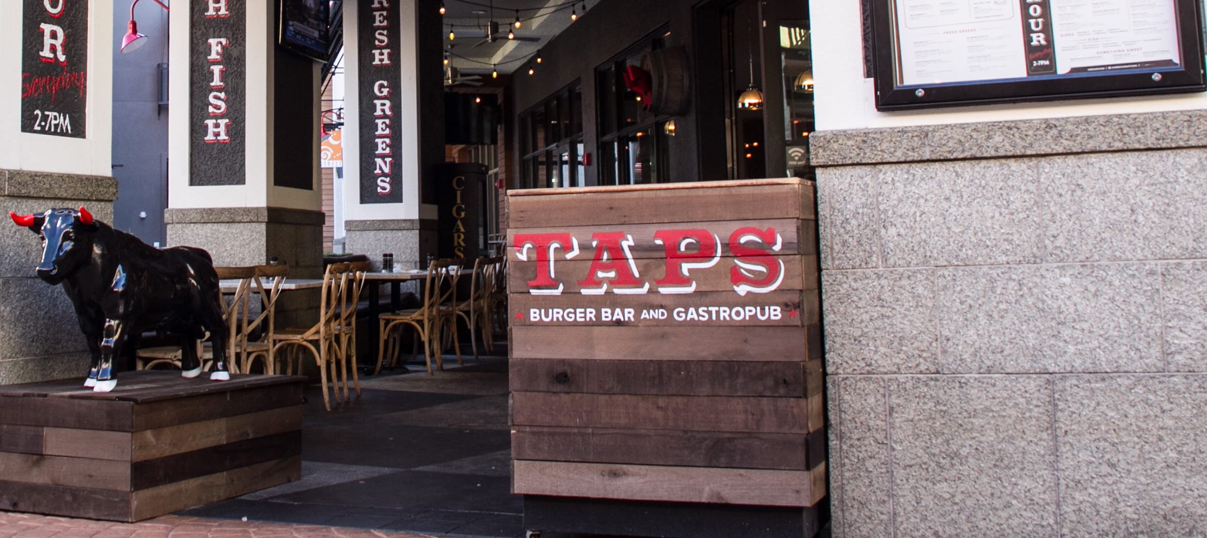 Taps Burger Bar & Gastropub Tampa International Plaza and Bay Street