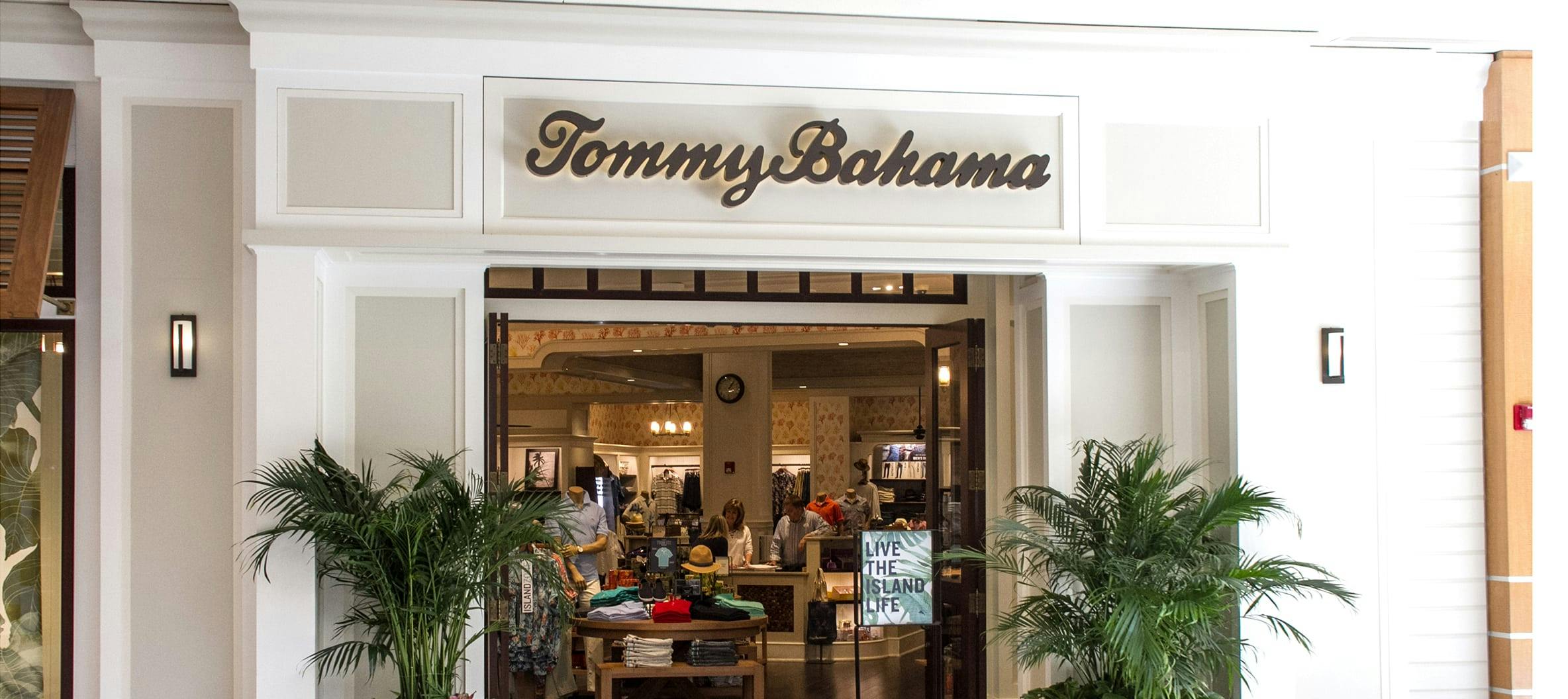 Bahama store shop