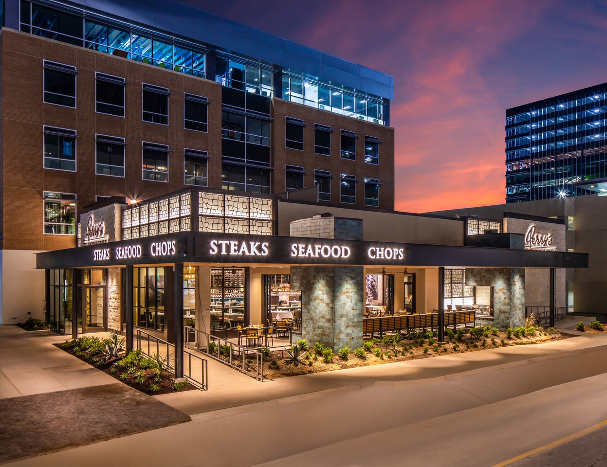 PERRY'S STEAKHOUSE ON "WE ARE AUSTIN"