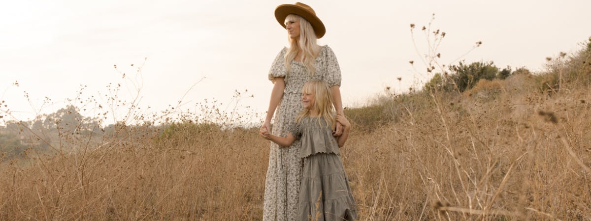 Rylee + Crustore brand image