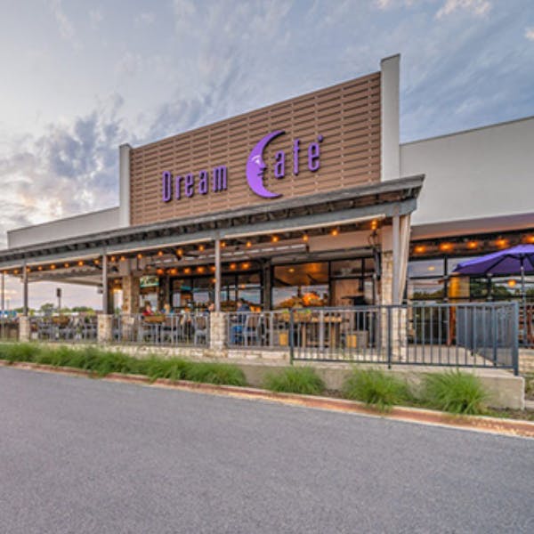 Three Tenants Sign Leases at Hillside Village in Dallas Hillside