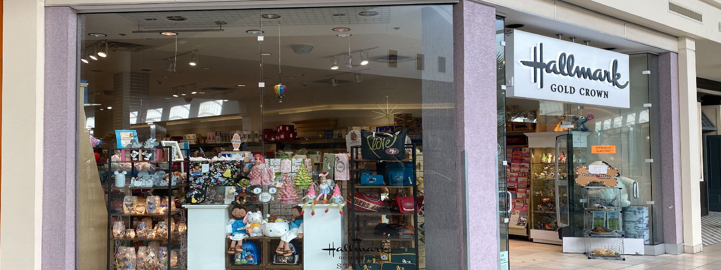 Hallmark Gold Crown San Mateo Hillsdale Shopping Center
