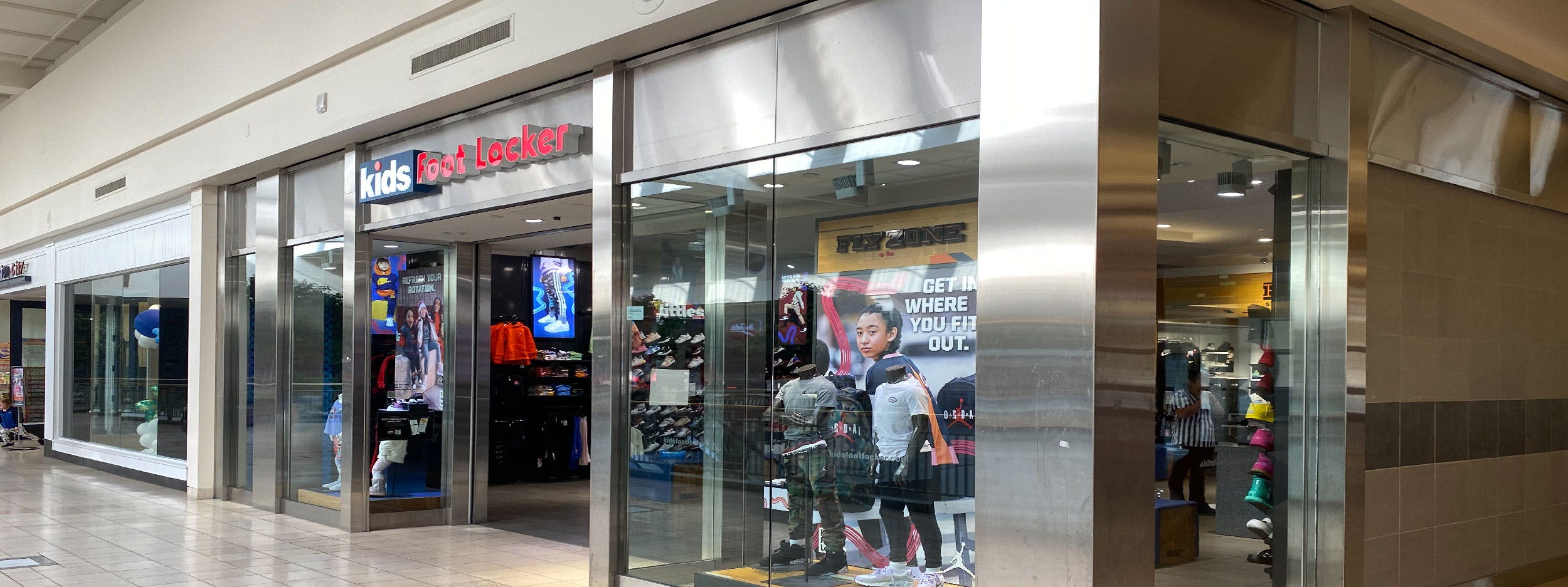 Lady foot locker woodland hills mall sale