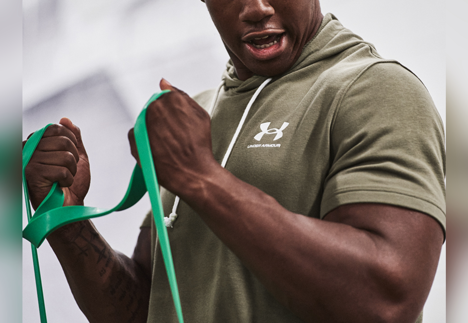 Under armour 40 off sale store