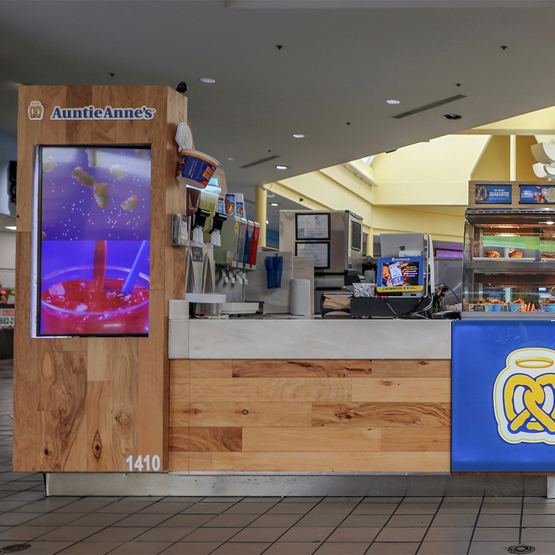 AUNTIE ANNE'S