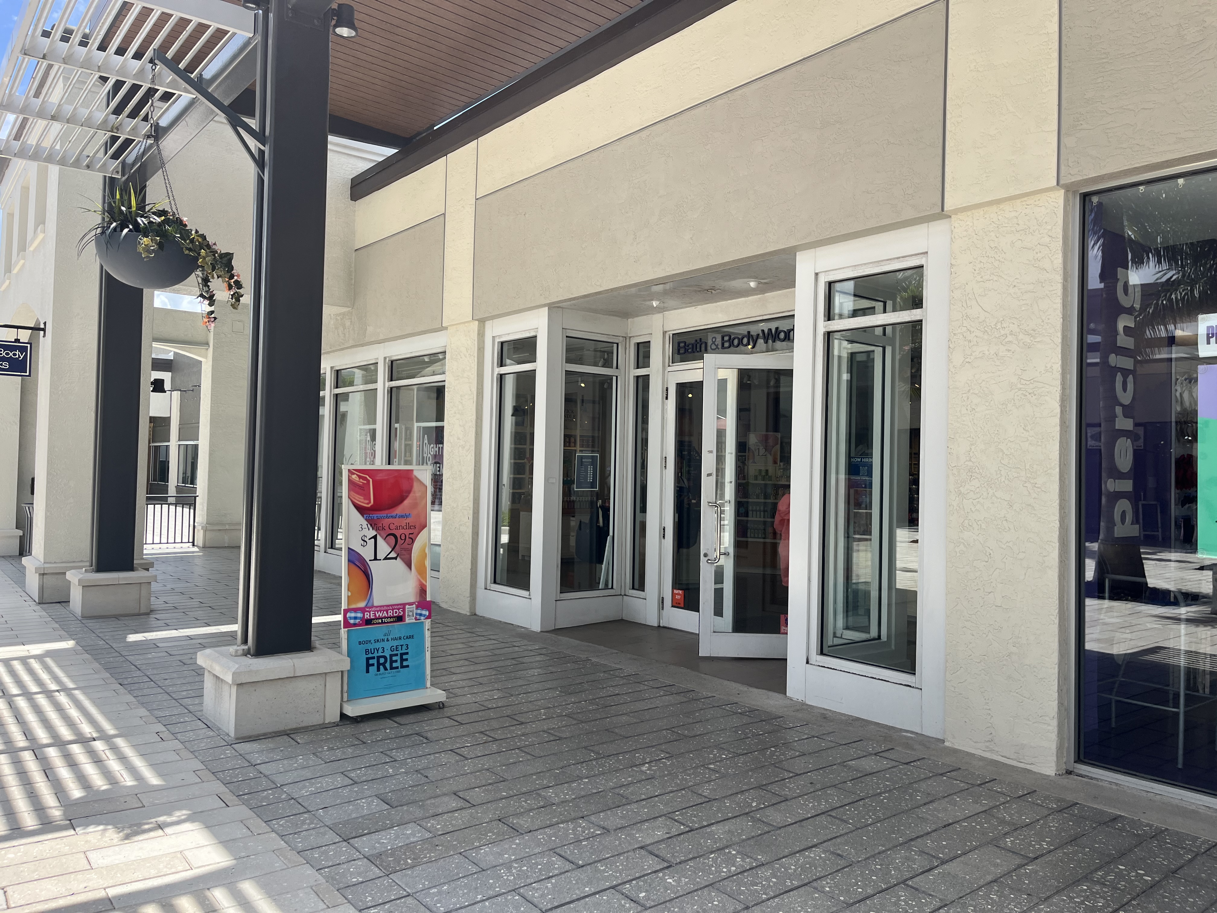 Mapplic store image